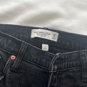Abercrombie & Fitch curve love black ankle straight jeans size 29/8R